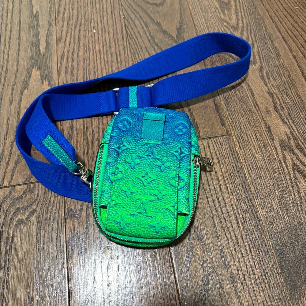 COPY - COPY - Louis Vuitton Green/Blue Taurillon Illusion Leather Double Phone …